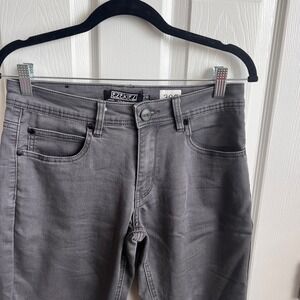 Ezekiel Men's Gray Denim Pants Slim Fit‎ Casual Everyday Size 28